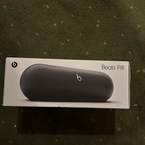 Beats Pill Portable Speaker in Black